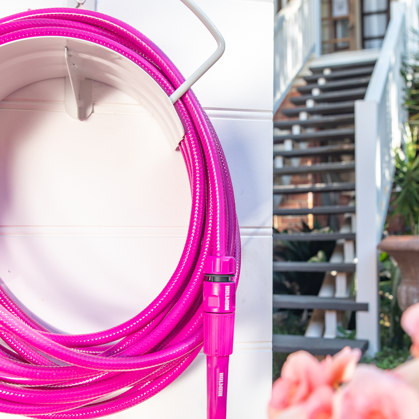 Holman Fitted Garden Hose with Adjustable Nozzle Set - 12mm x 15m - Pink