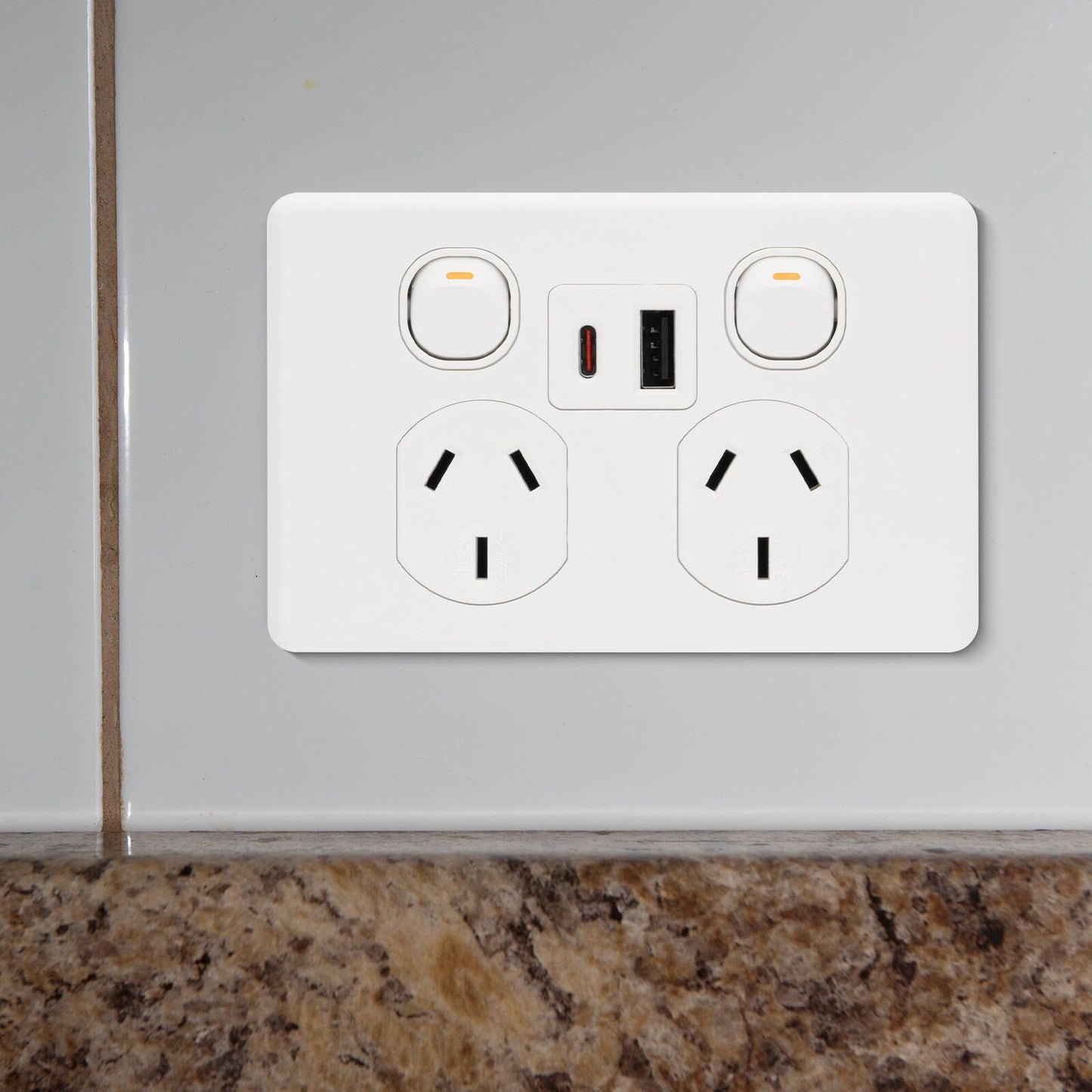 Deta Double Power Point x6 - 250mm - White - USB A+C PD20W