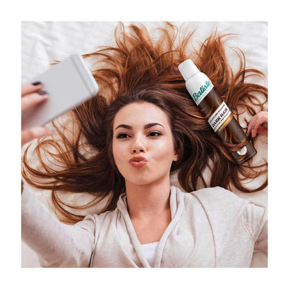 Batiste Divine Dark Brown Dry Shampoo Plus - 200mL