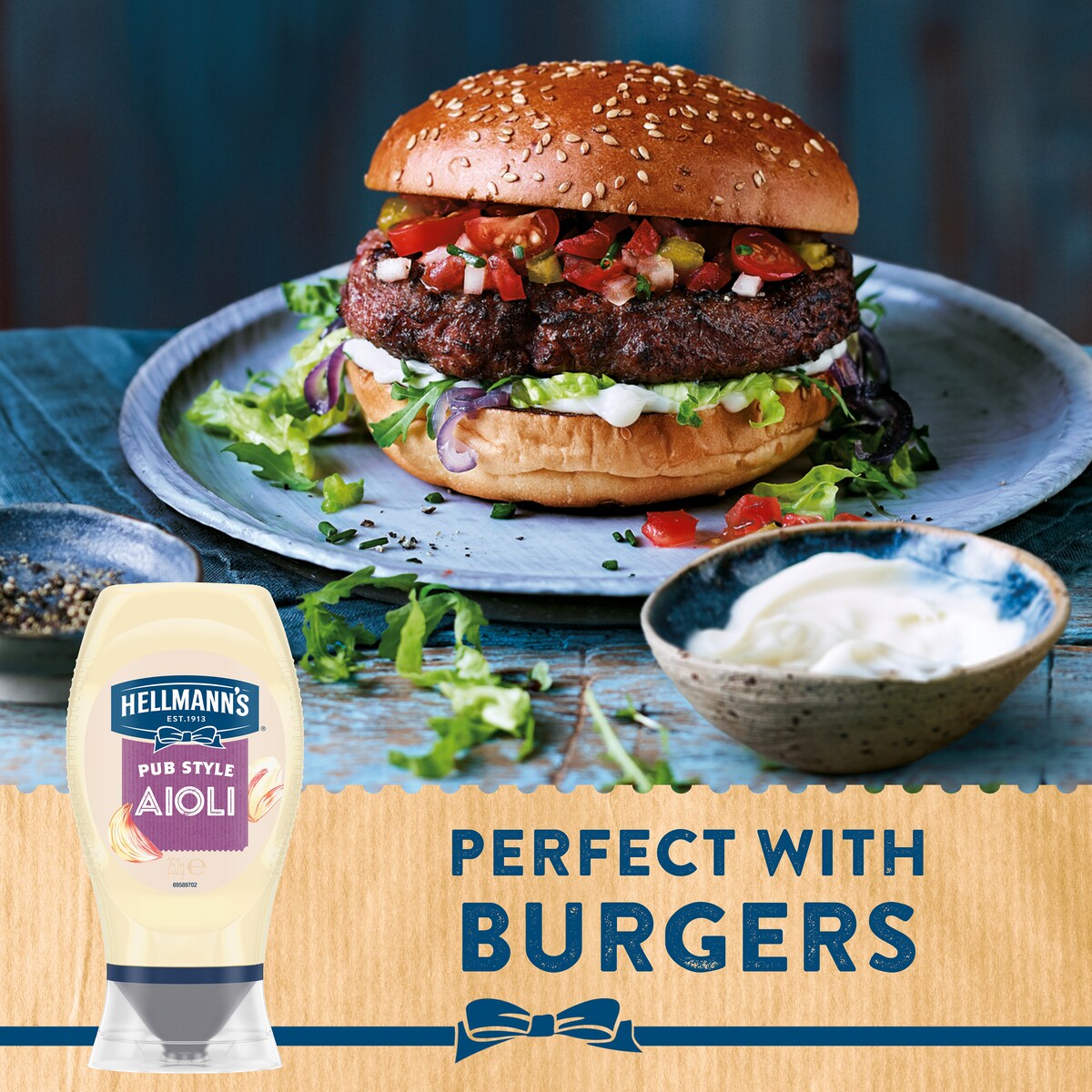 Hellmann's Garlic Aioli Squeeze Mayo 252 G