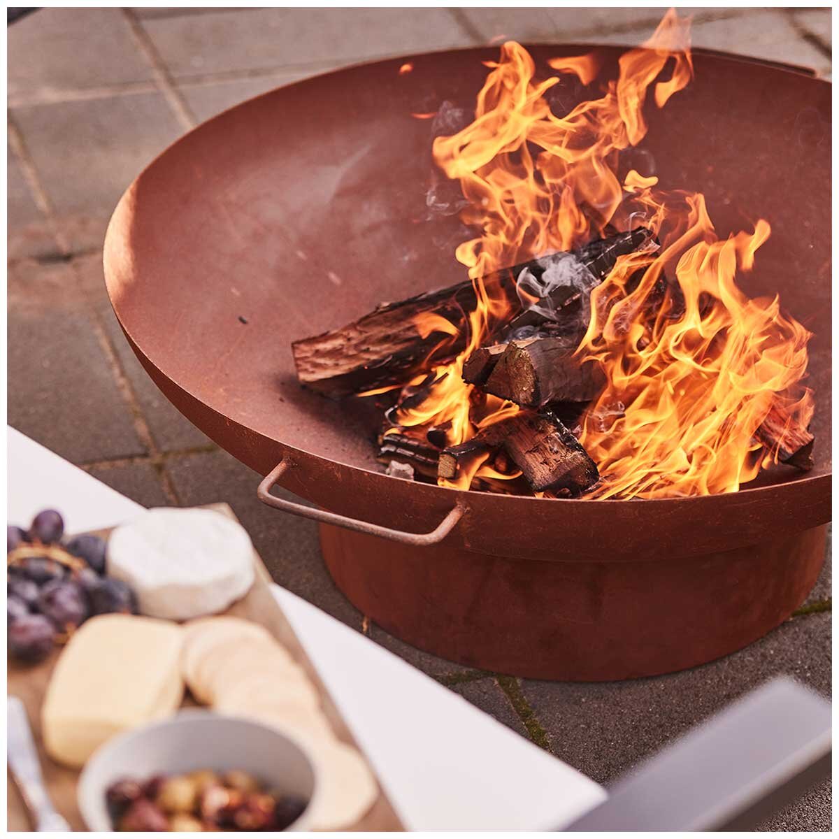 Glow Brooklyn Large Bowl Fire Pit 80cm Rust