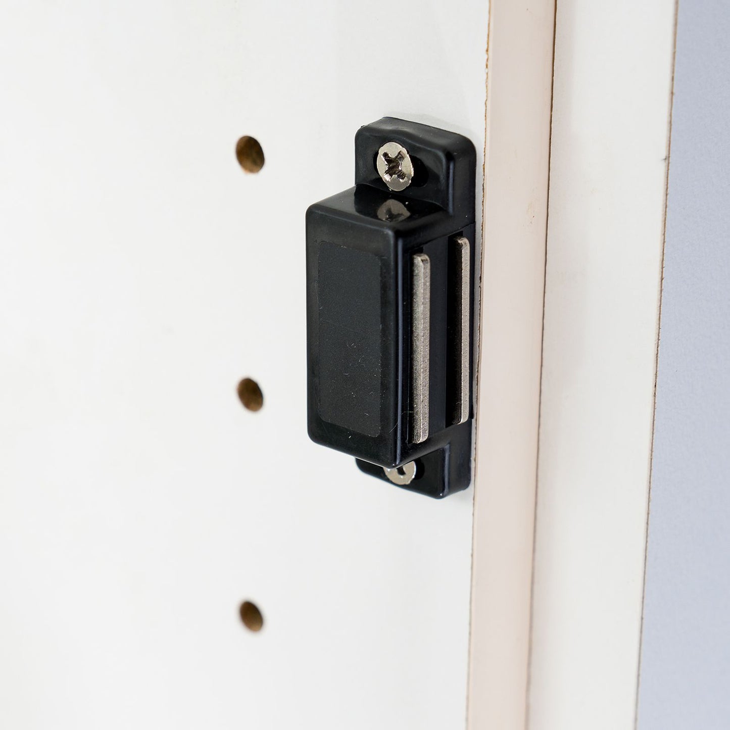 Taskmaster Magnetic Door Catch - 46mm - Black - 3 Pack