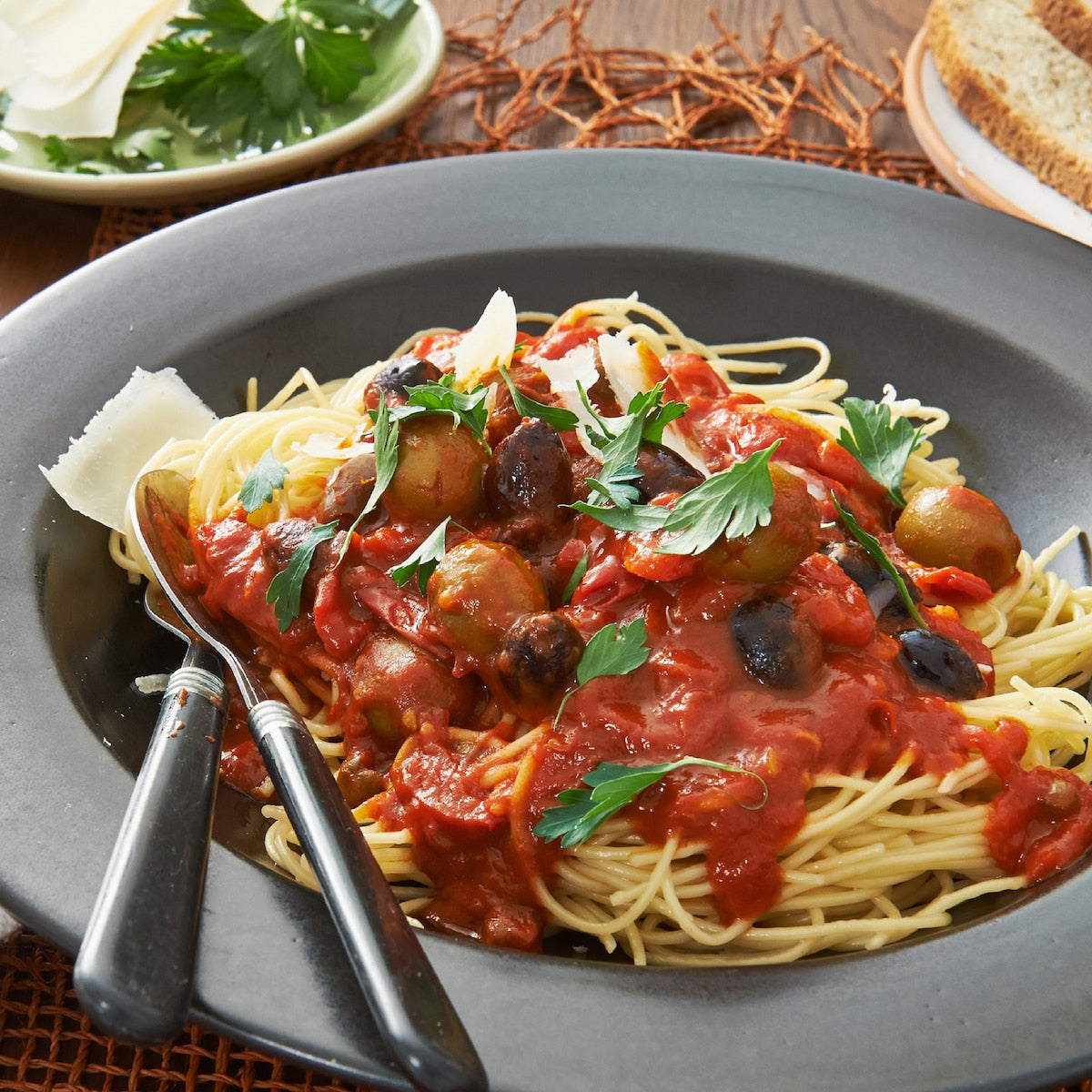 Leggos Australian Tomato Passata Sauce With Italian Herbs 700g