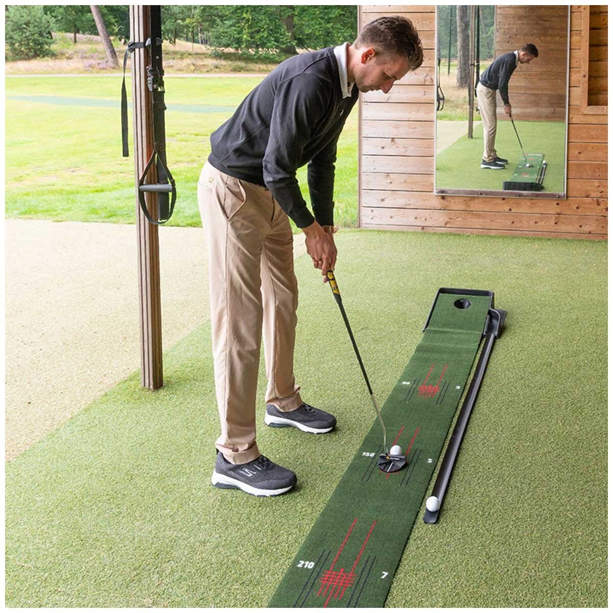 Pure2Improve Confidence Putting Mat P2I360610 Portable Green Red