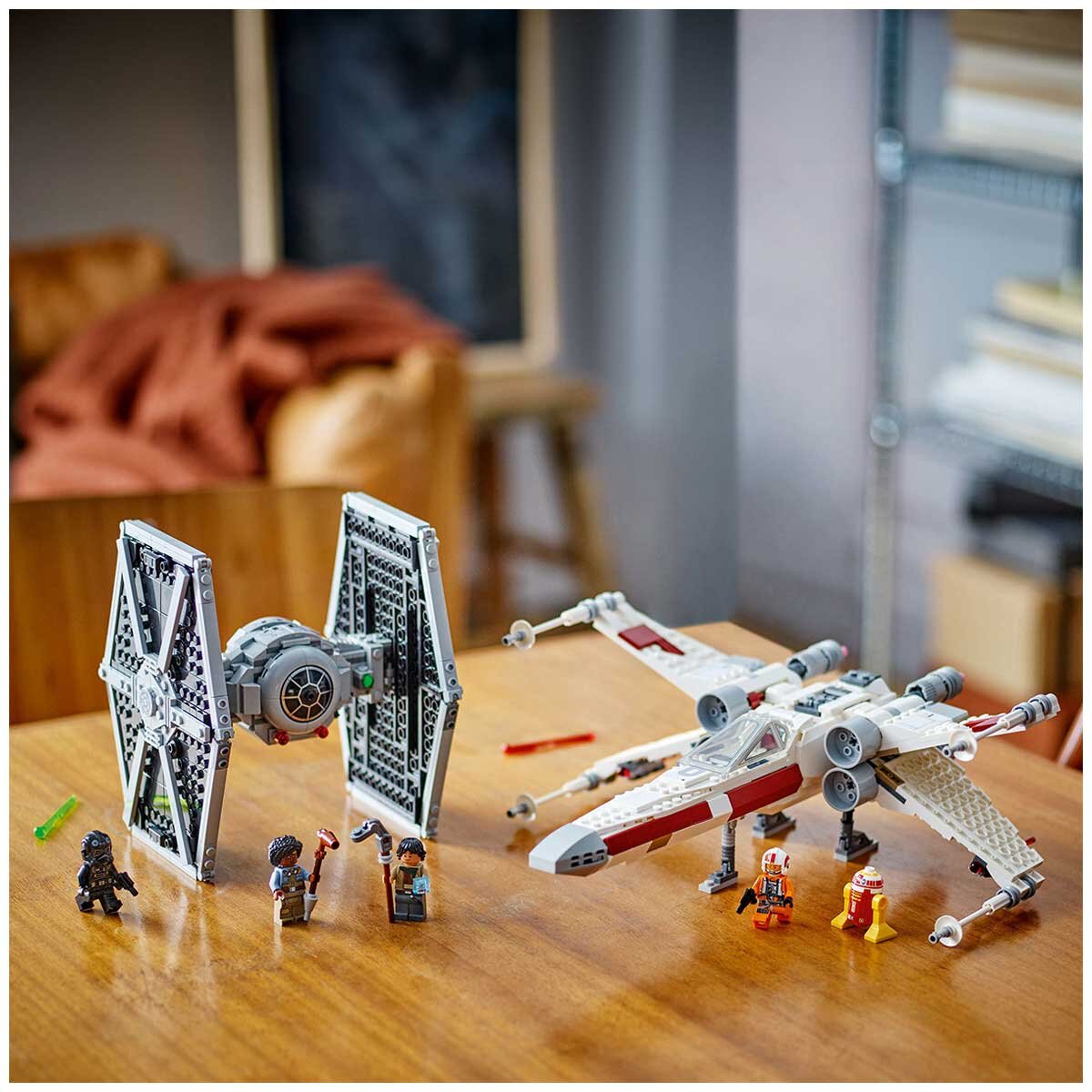 LEGO Star Wars TIE Fighter And X-Wing Mash-up Set 75393