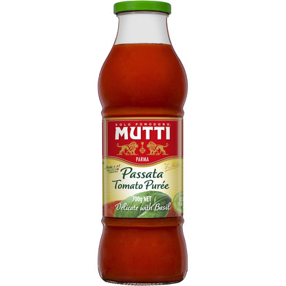 Mutti Passata Tomato Puree With Basil 700g