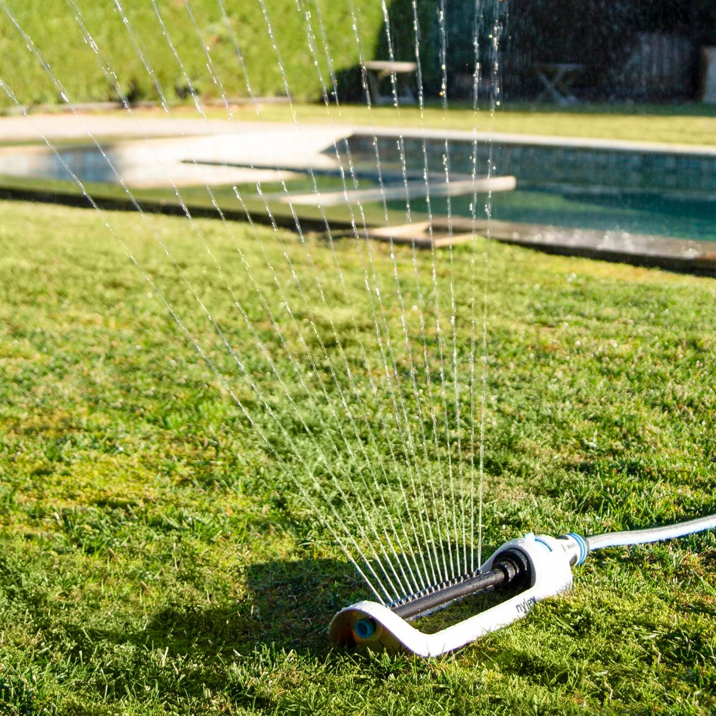 Nylex Oscillating Sprinkler Barrel - 260m²