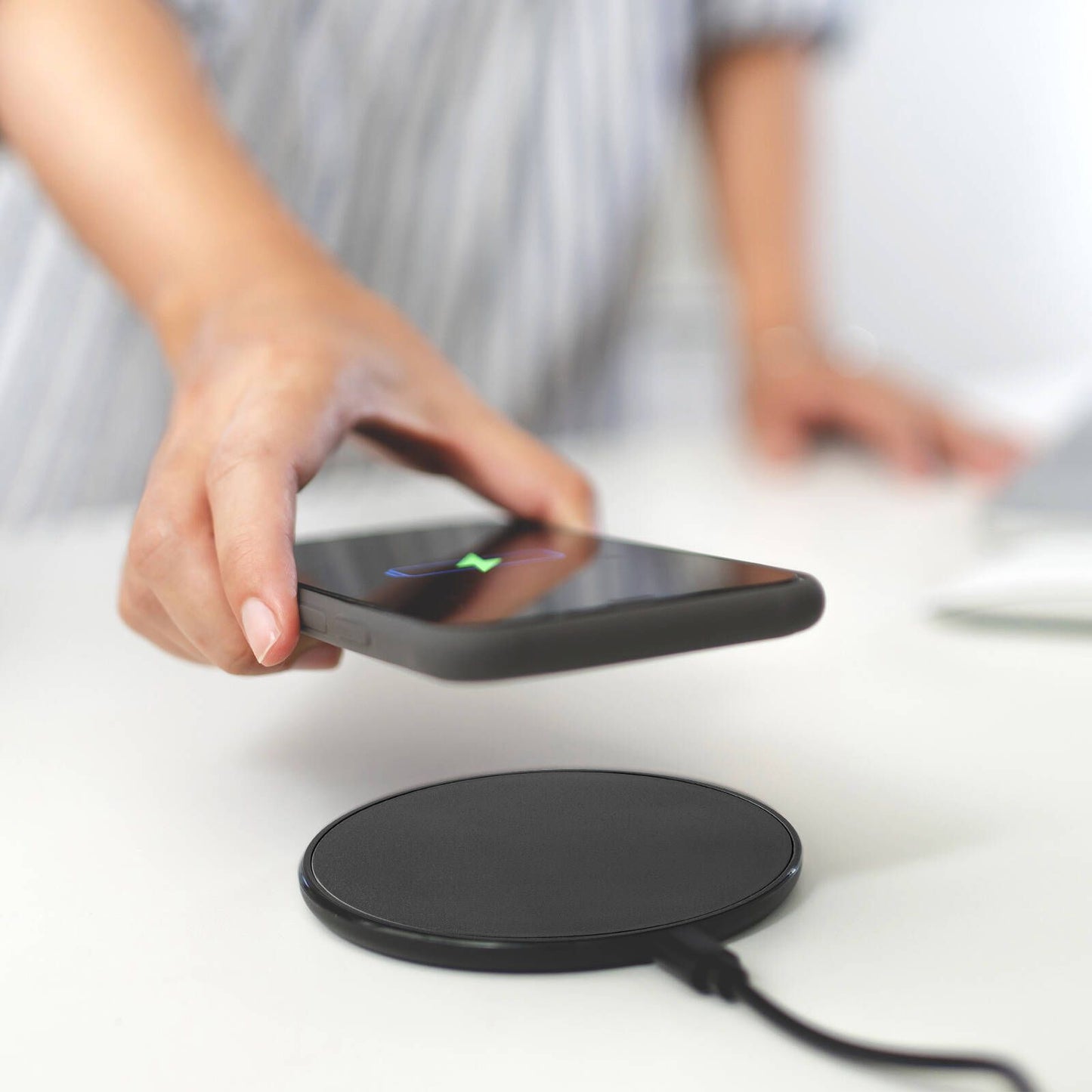 Antsig 15W Wireless Charger