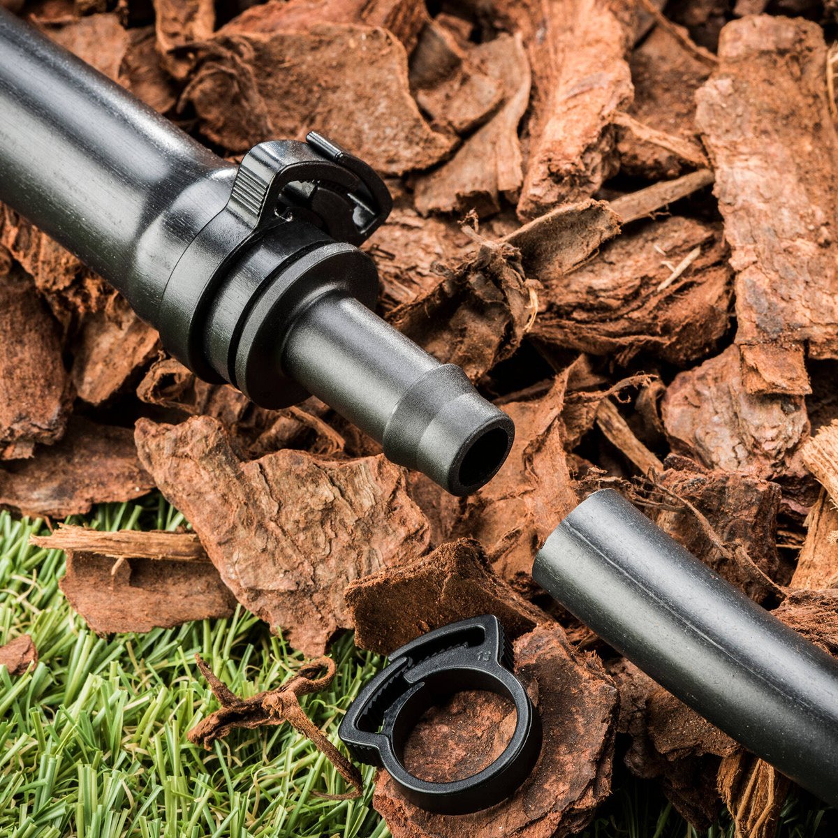 Toro Barbed Reducing Joiner 19mm x 13mm Polypropylene UV Stabilised