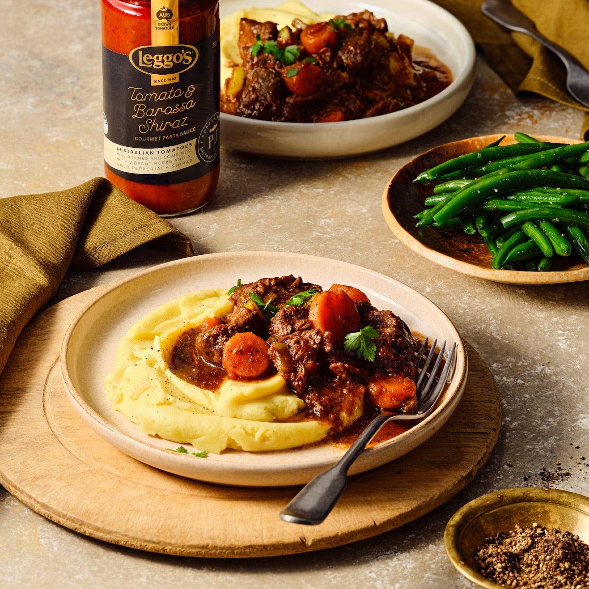 Leggos Gourmet Tomato & Pepperjack Shiraz Pasta Sauce 390g