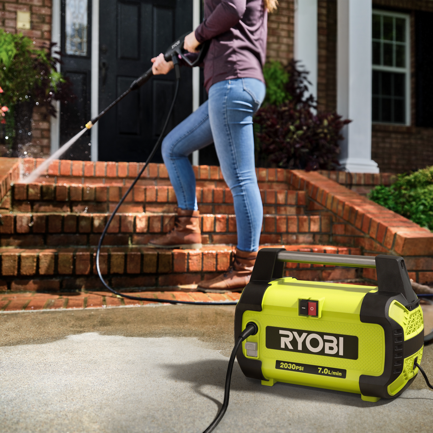 Ryobi Compact High Pressure Washer - 2030 PSI - 6.4kg