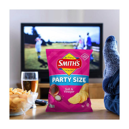 Smith's Crinkle Cut Potato Chips Party Bag Salt & Vinegar - 380g
