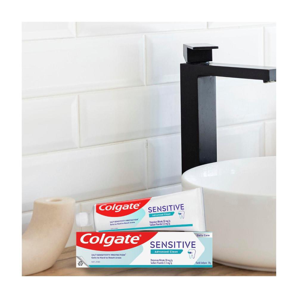 Colgate Sensitive Advanced Clean Toothpaste - 110g