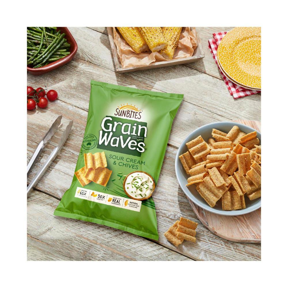 Sunbites Grain Waves Chips Sour Cream & Chives - 170g