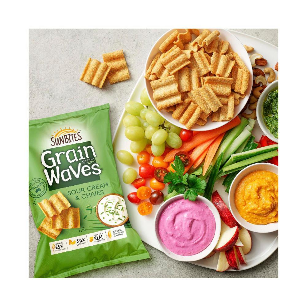 Sunbites Grain Waves Chips Sour Cream & Chives - 170g