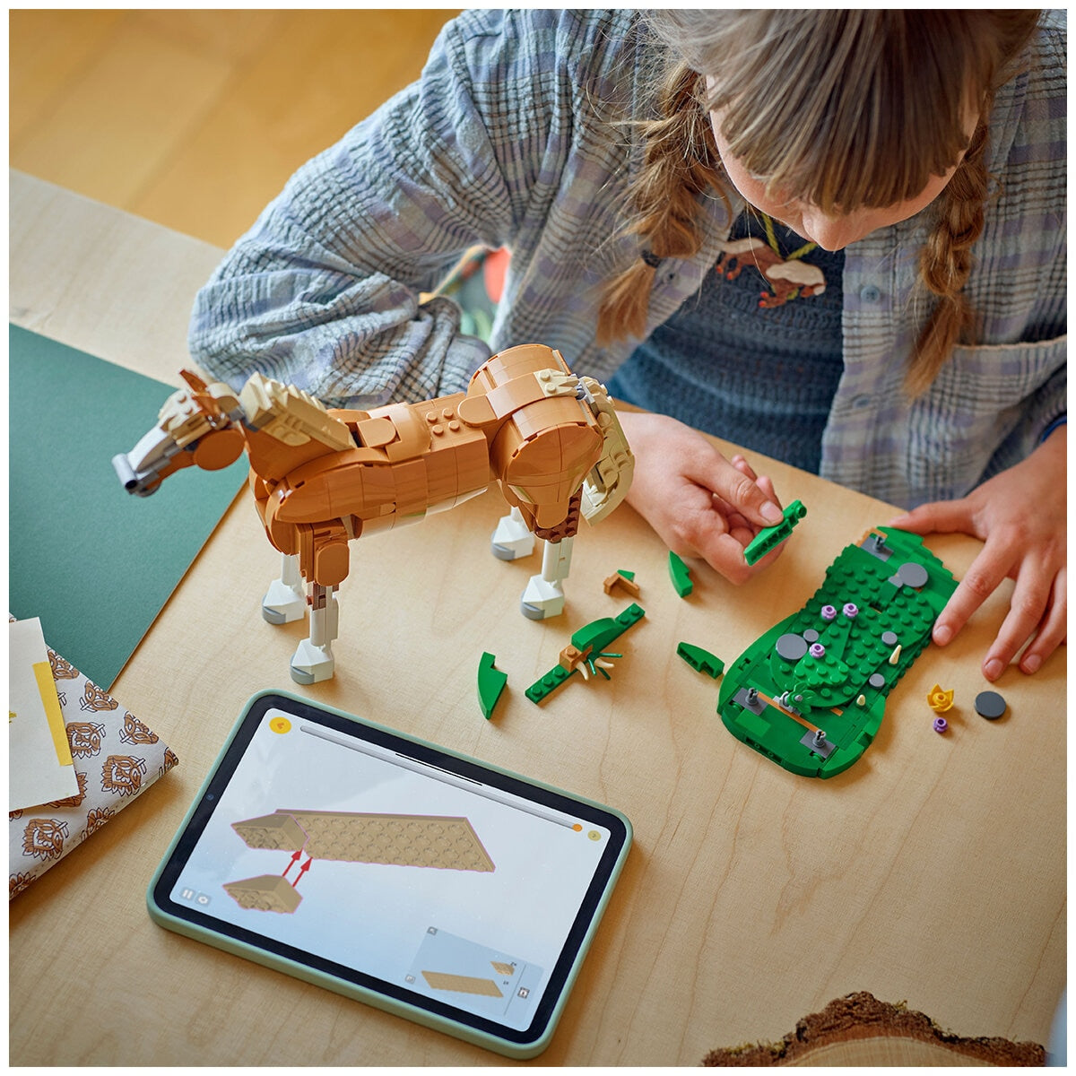 Lego Creator 3-in-1 Beautiful Horse 685-Piece Animal Toy 31166