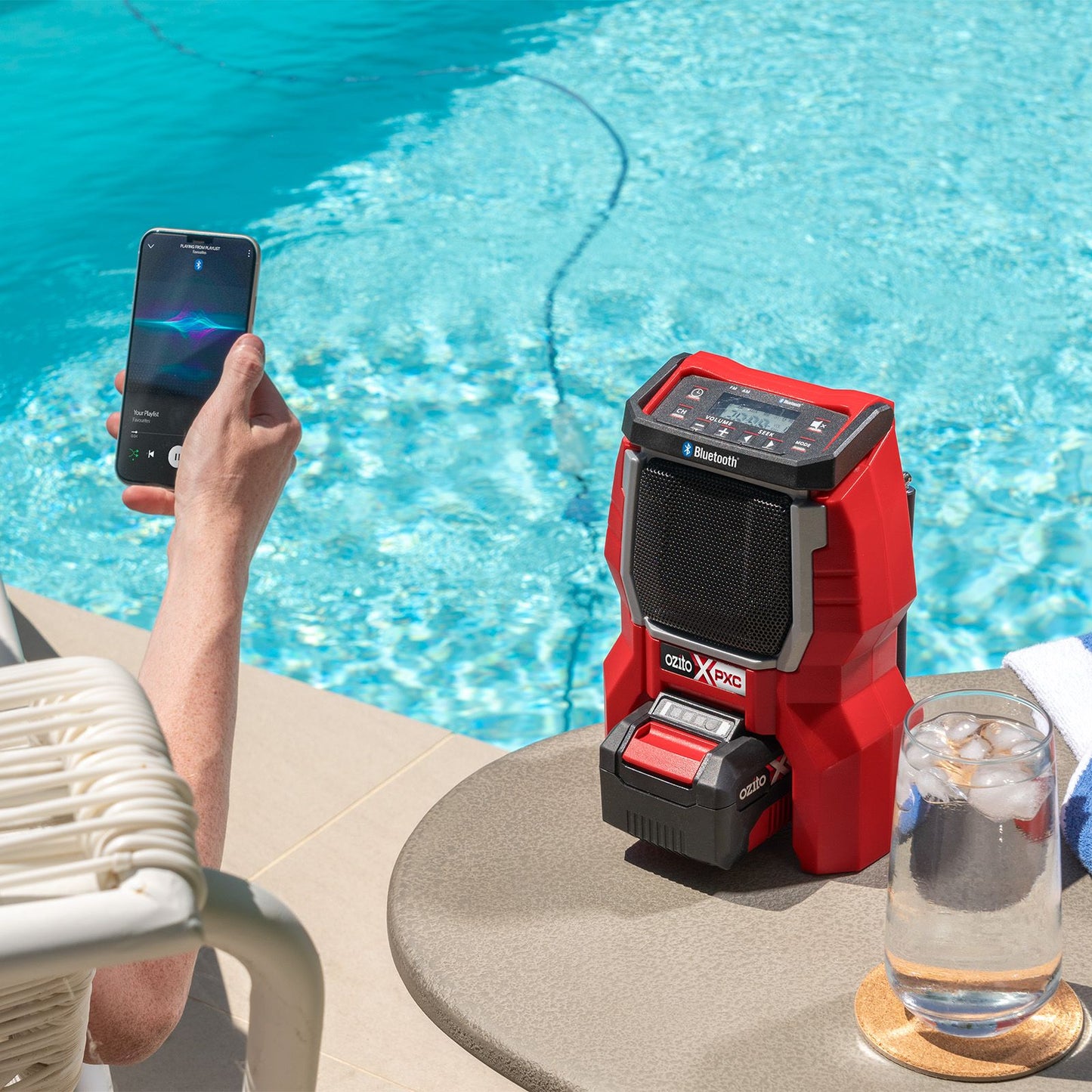 Ozito Cordless Bluetooth Radio - PXBRDS 018 - 18V