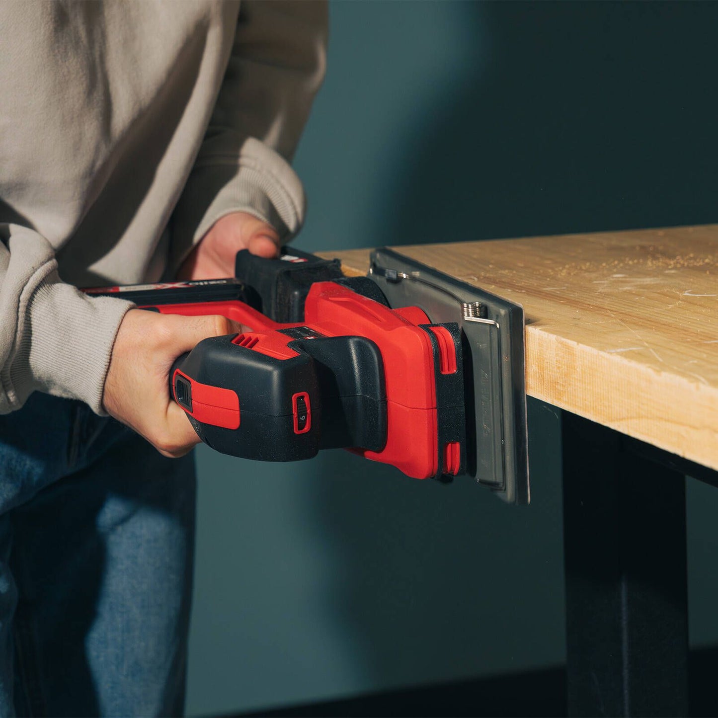 Ozito PXC 18V 1/2 Sheet Sander