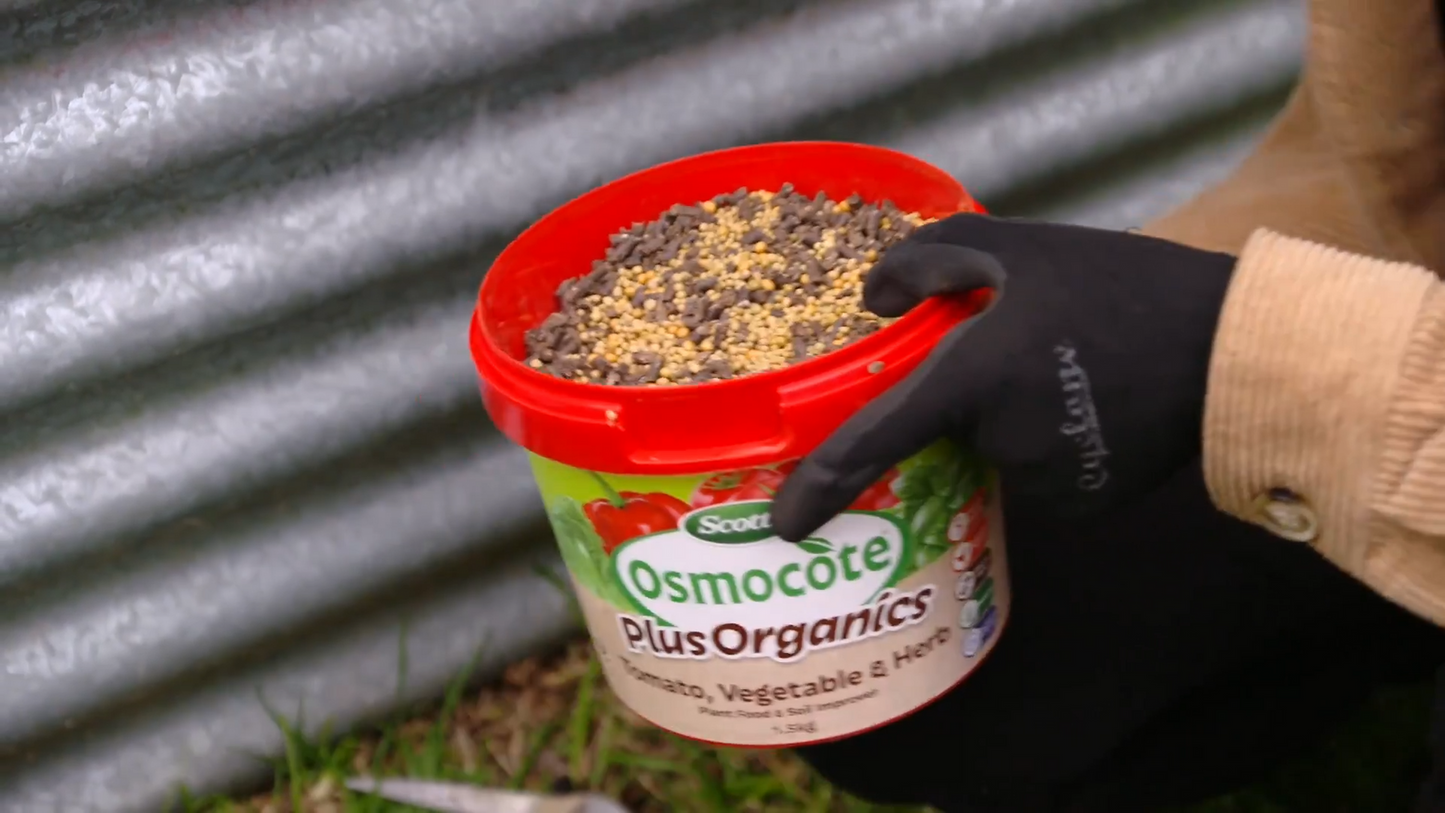 Scotts Osmocote Plus Organics - 3.5kg - Vegetable & Herb