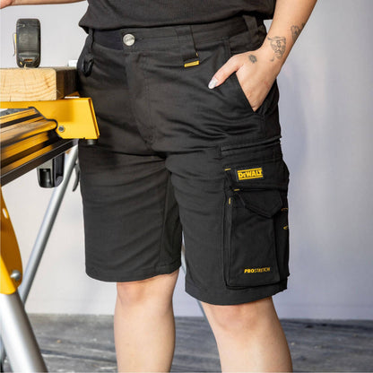 Dewalt Black Bennington Prostretch Shorts - Size 32