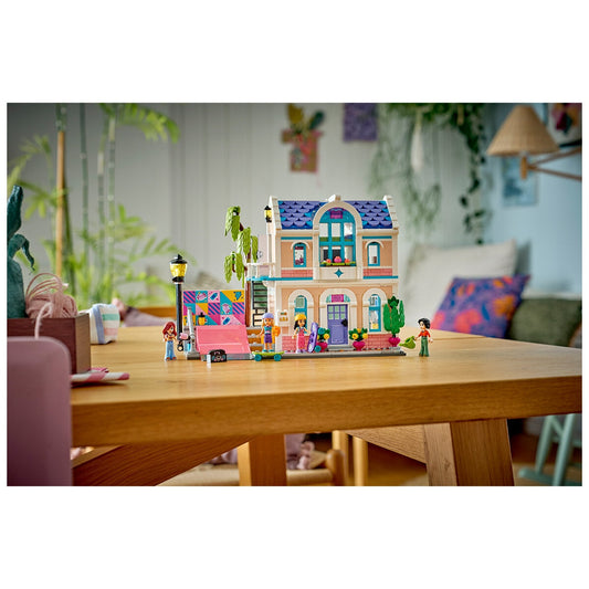 Lego Friends Liann's Family House 946-Piece Imaginative Playset 42687