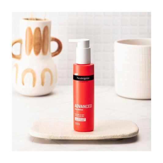 Neutrogena Advanced Acne eanser - 150mL