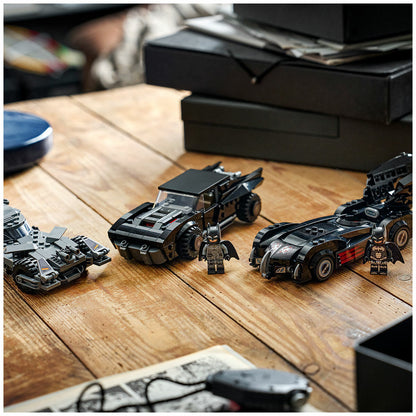 Lego DC Batman Batmobile Batman V Superman 220-Piece Collectible Set 76331