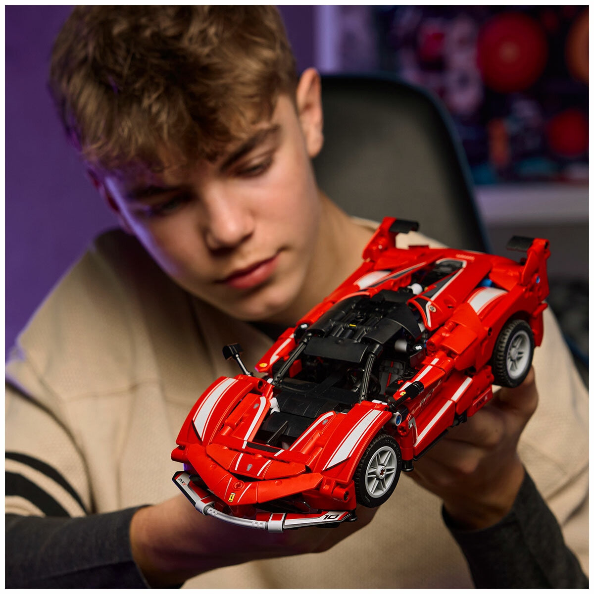 LEGO Technic Ferrari FXX K 42212 V12 Engine Model Car 897-Piece