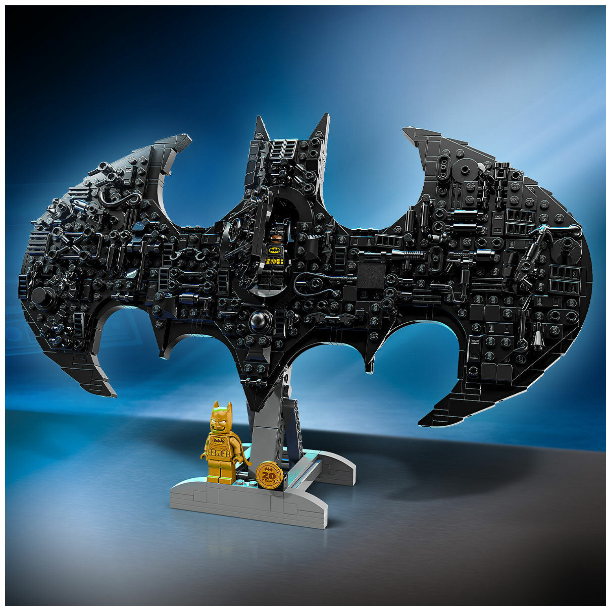 LEGO Super Heroes Batman Logo 76330 678 Pieces Collectible Set