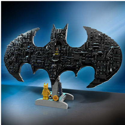 LEGO Super Heroes Batman Logo 76330 678 Pieces Collectible Set
