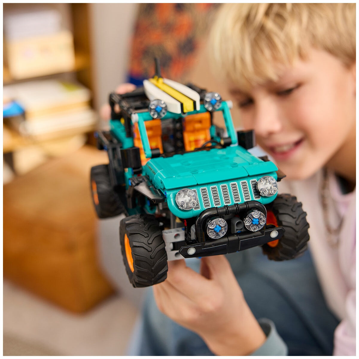 Lego Technic Jeep Wrangler Rubicon Suv 723-Piece Gift for 10+ 42227