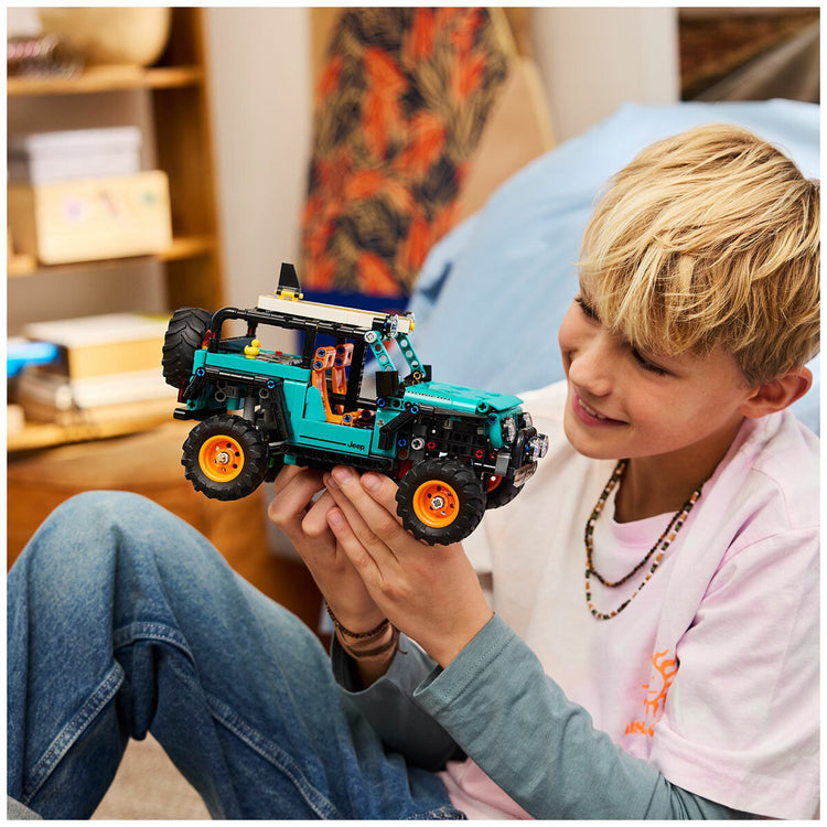 Lego Technic Jeep Wrangler Rubicon Suv 723-Piece Gift for 10+ 42227