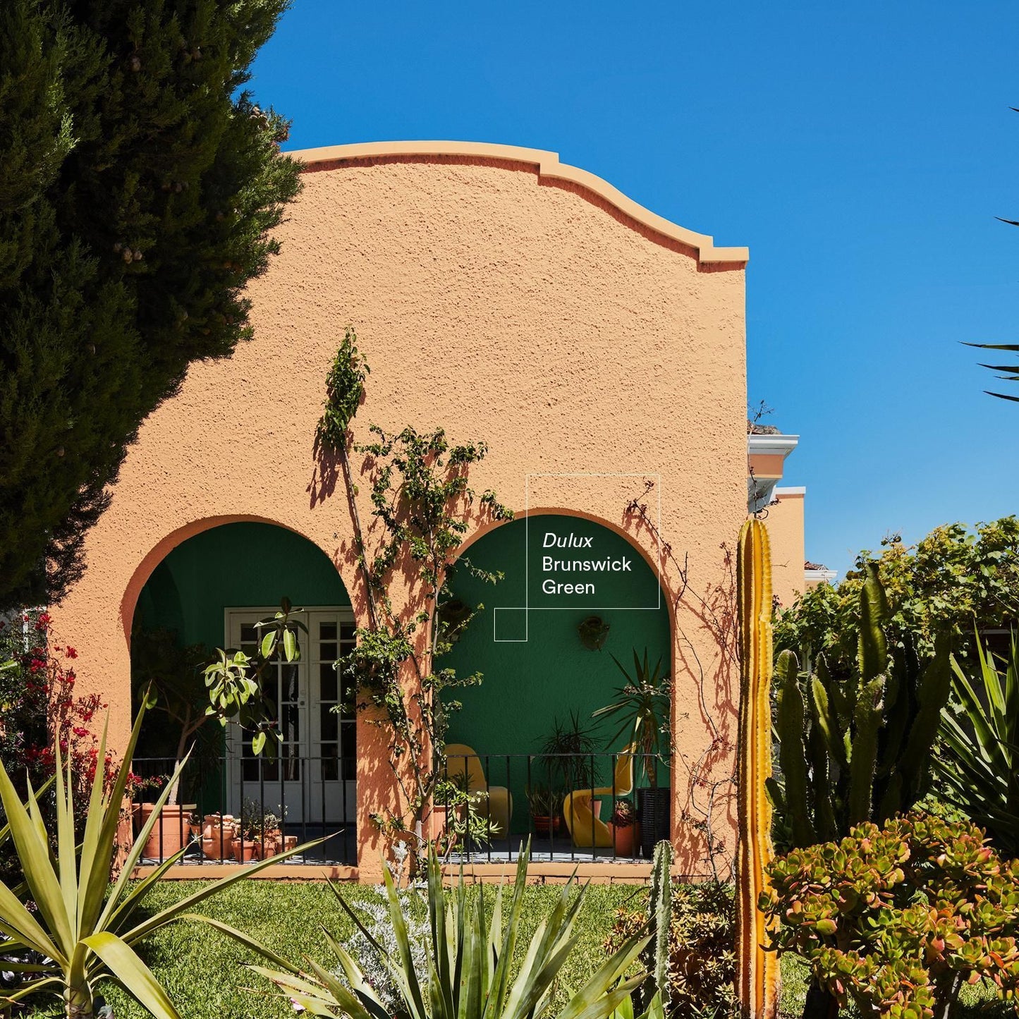 Dulux Weathershield Low Sheen Exterior Paint - 4L - Brunswick Green