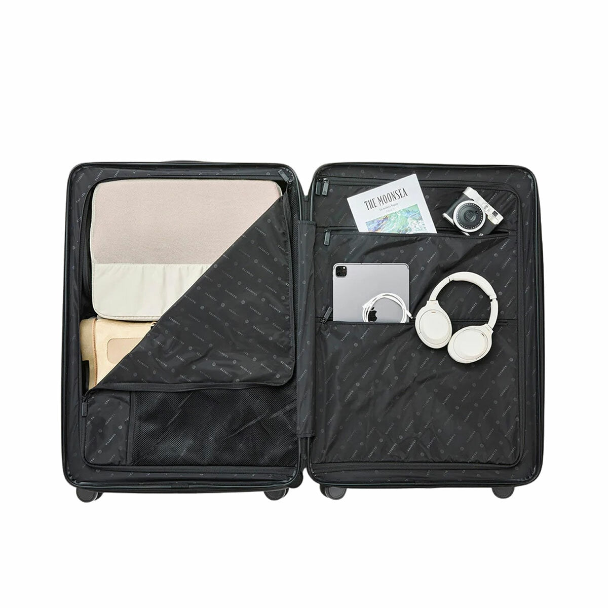 Globite 2-Piece Luggage Set with 4 Packing Cubes Black Polycarbonate
