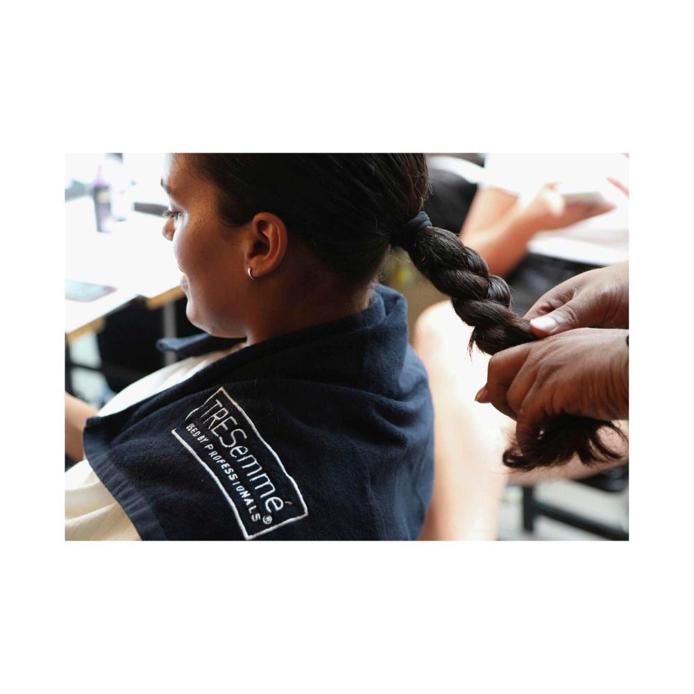 TRESemme Shampoo Smooth & Silky - 940mL