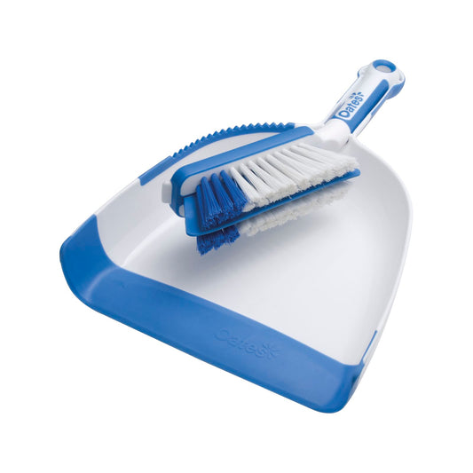 Oates Freestanding Dustpan Set