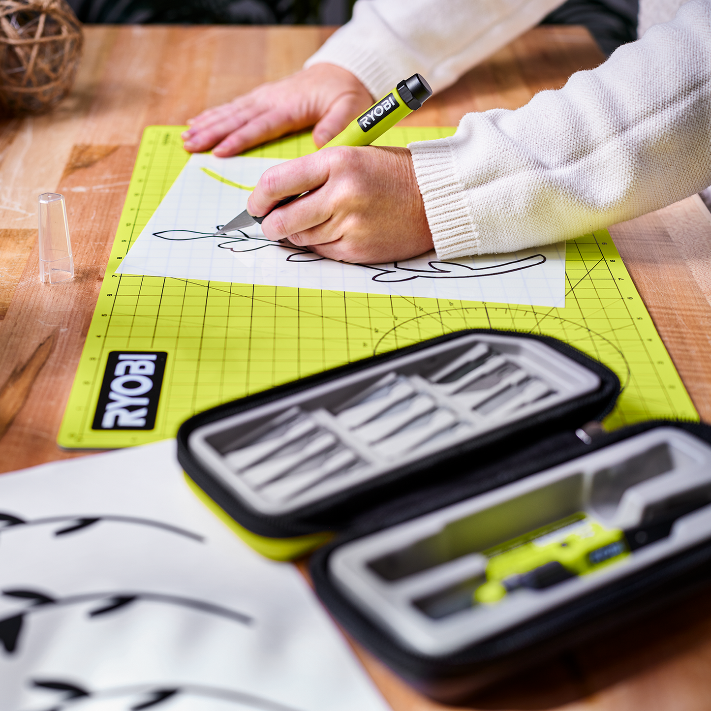 Ryobi Hobby Knife Set - 14 Piece - 24 x 28 x 292mm