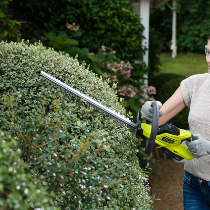 Ryobi ONE+ Hedge Trimmer Kit - 45cm - 2.0Ah