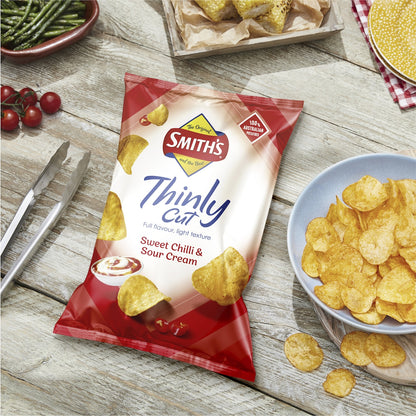 Smiths Thinly Cut Potato Chips Share Pack Sweet Chilli & Sour Cream 175g