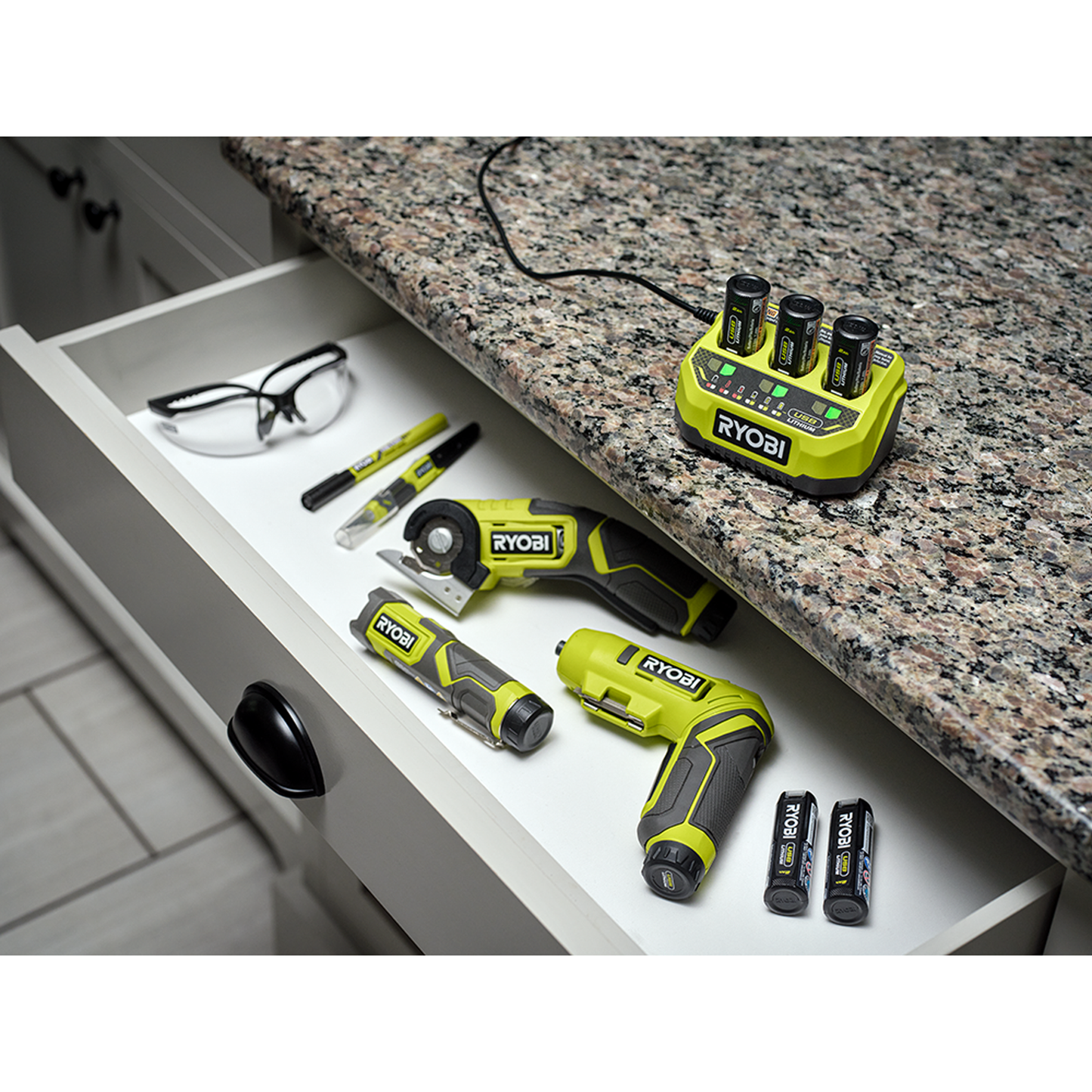 Ryobi USB Lithium 3 Port Charger - 3A