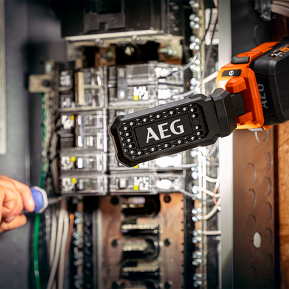 AEG Magnetic Stick Light - 18V - 450/850 Lumens - Skin Only