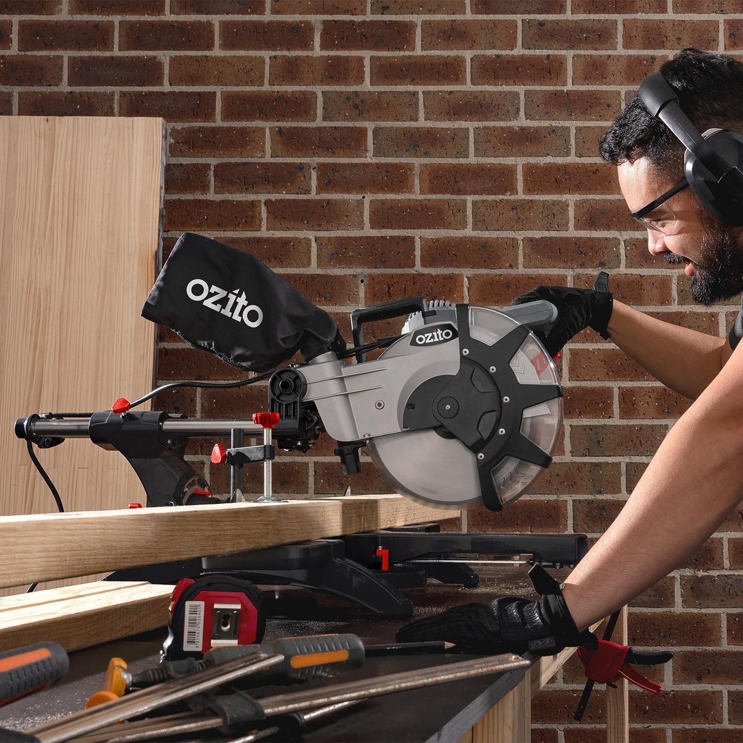 Ozito Double Bevel Sliding Mitre Saw - 254mm