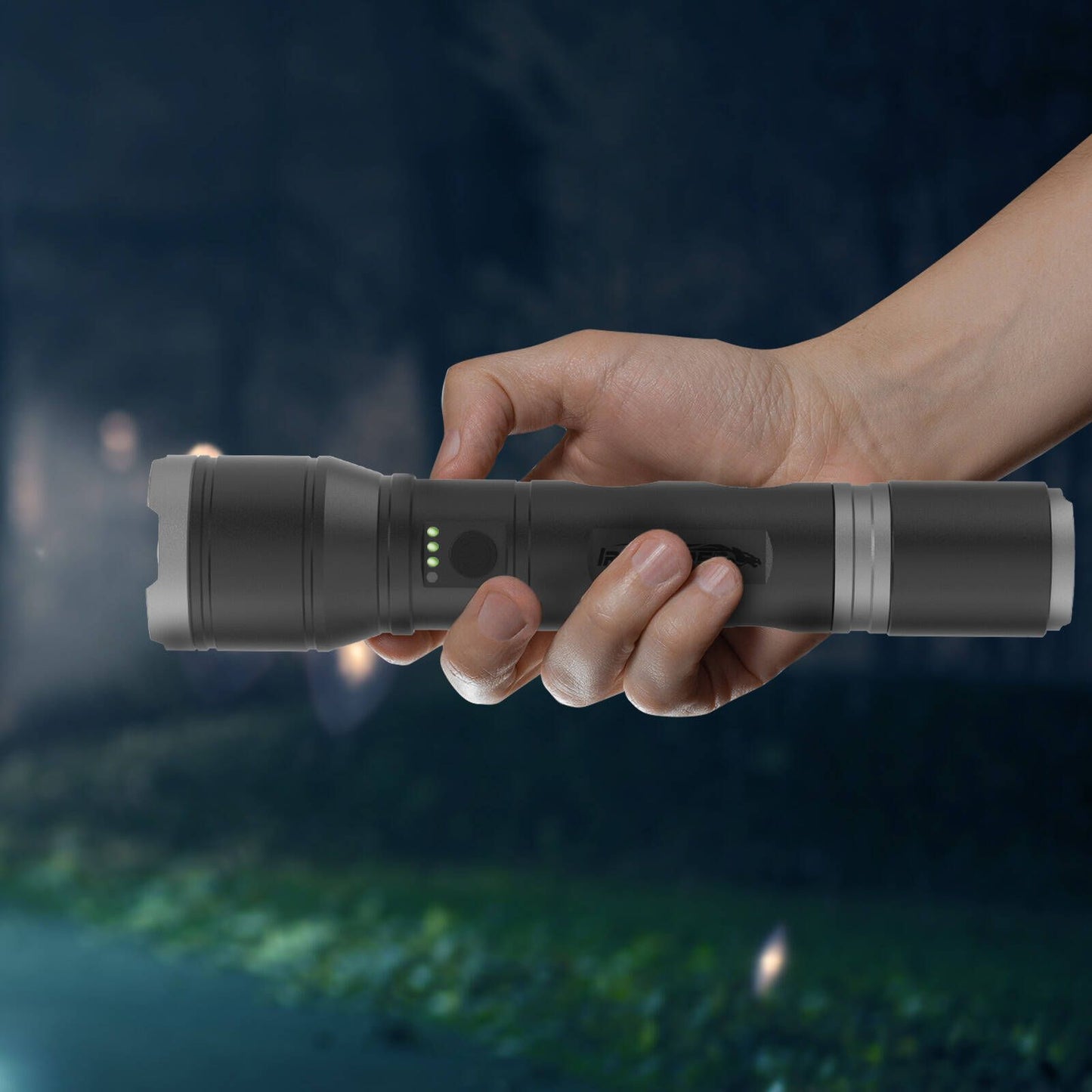 Ironhorse Premium Hybrid Dual Power Torch Flashlight - 1100lm