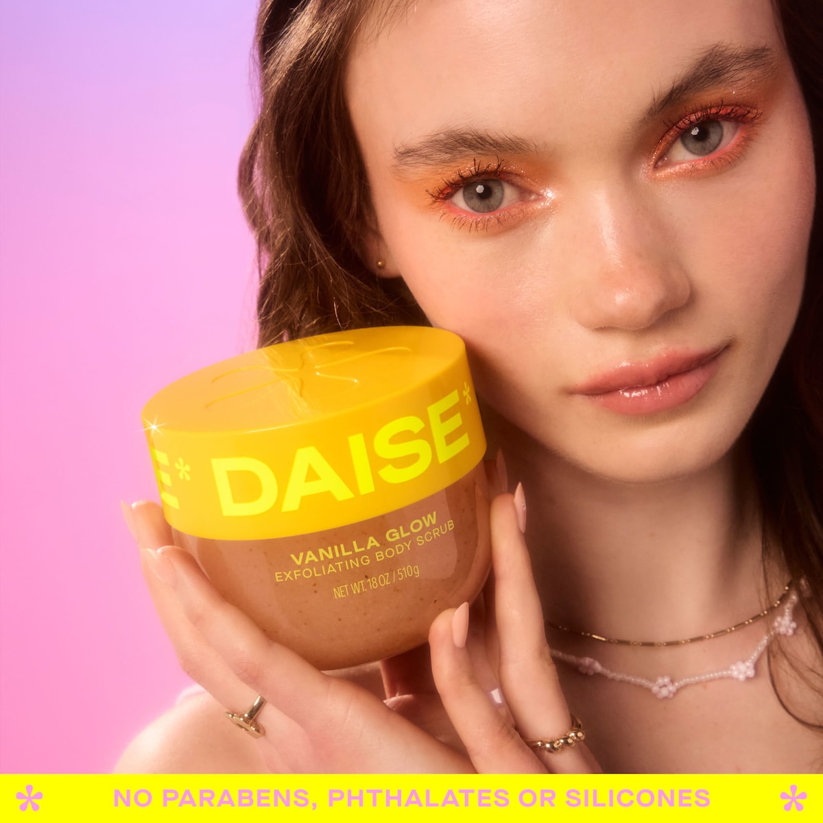 Daise Exfoliating Body Scrub Vanilla Glow 510g