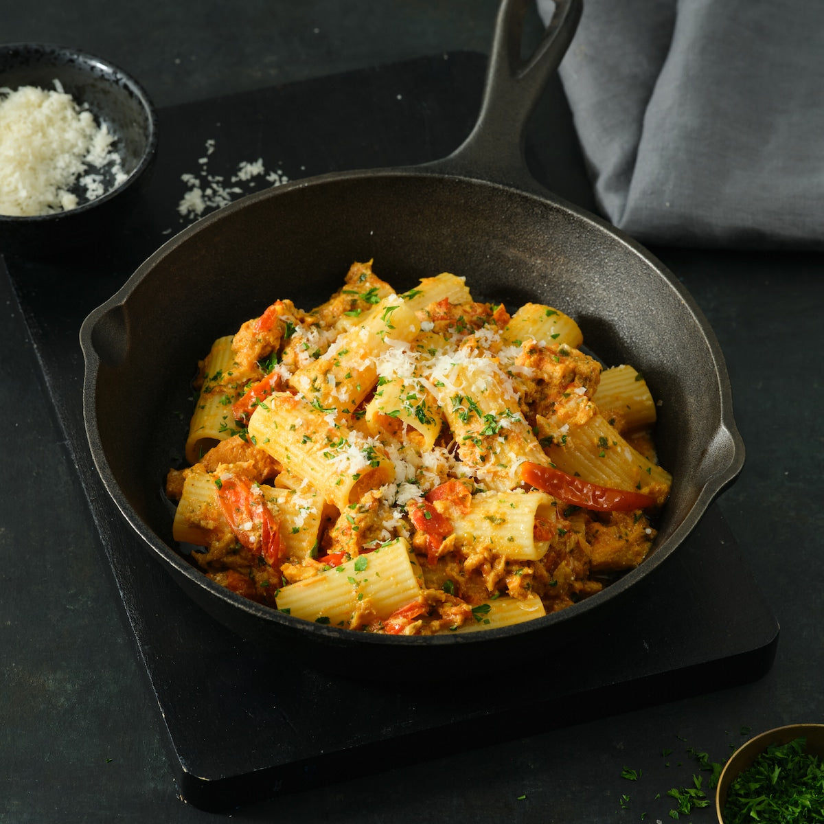 John West Yellowfin Tuna Chilli In Oil 90g