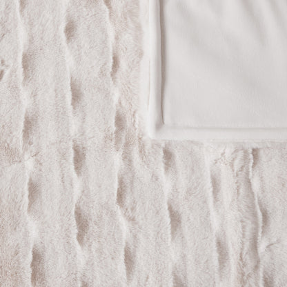 Wavy Faux Fur Throw Cream Each