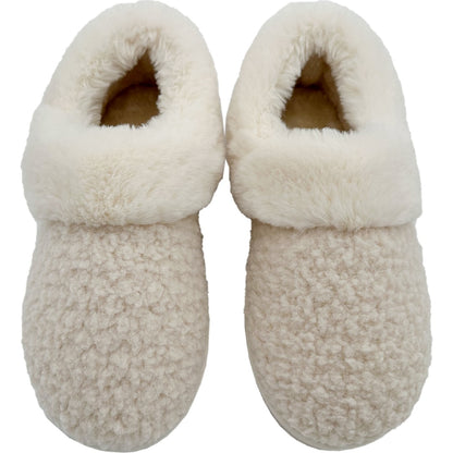 Ladies Moccasin Slippers Cream Size 5/6 Each
