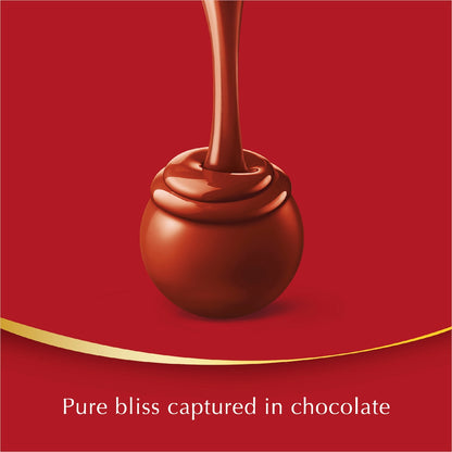 Lindt Lindor Heart Chocolate Box 147g