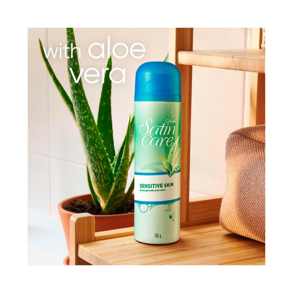 Gillette Venus Satin Care Sensitive Skin Shaving Gel - 195g