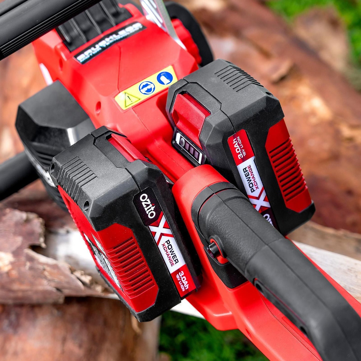 Ozito Brushless Chainsaw - 356mm
